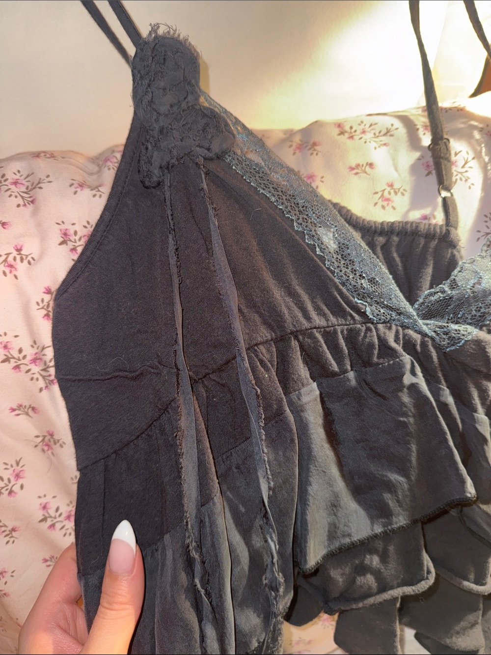 Kimchi Blue Aaliyah Babydoll Cami in Black | Urban Outfitters | 100% cotton ๐งธ - Picture 5 of 5